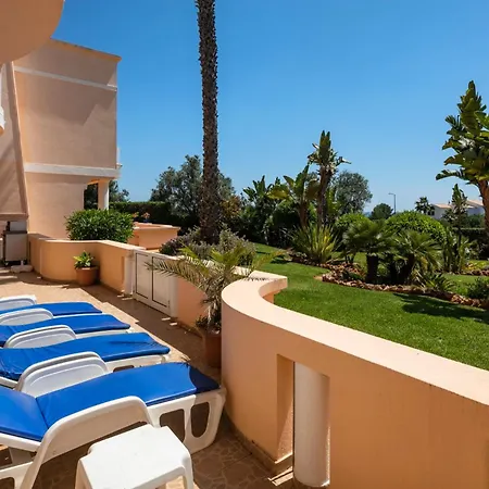 Apartment Da Marinha