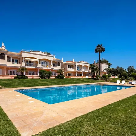 Da Marinha Lagoa (Algarve)